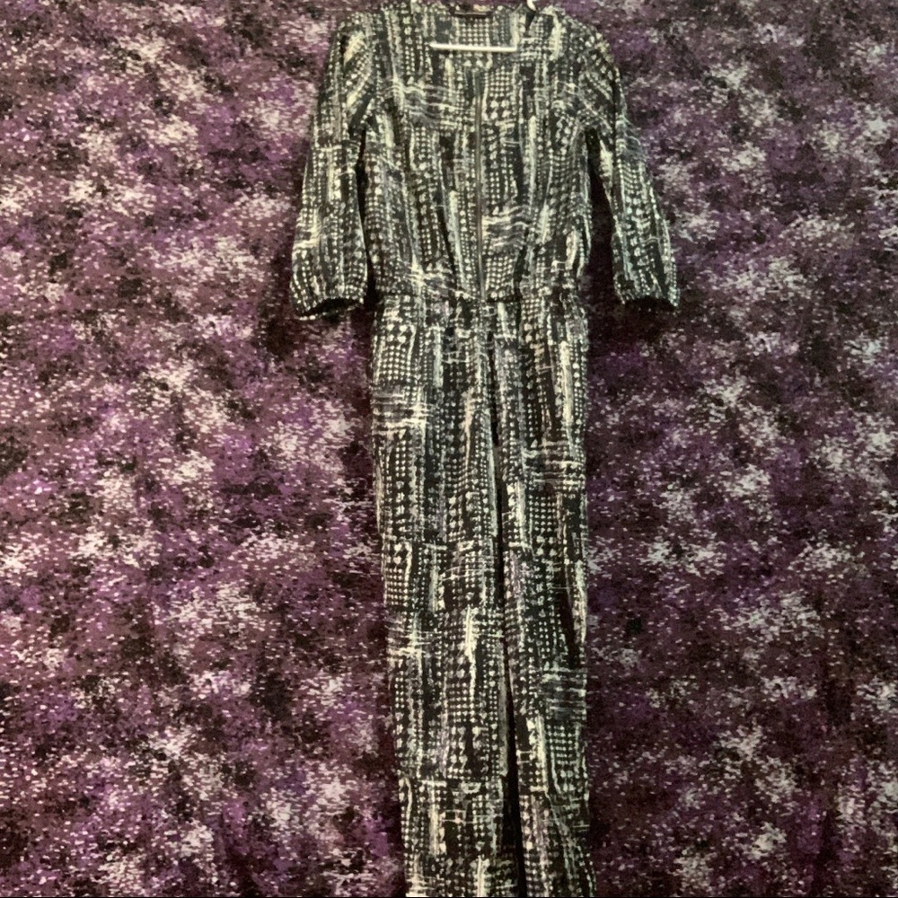 Jumpsuit - Picture 2 of 4